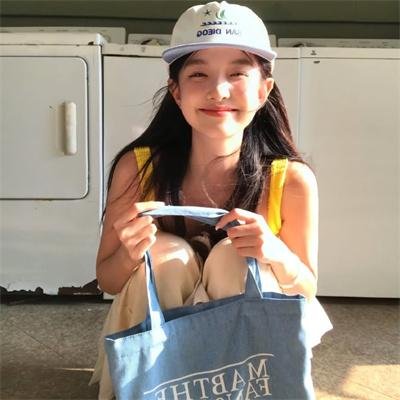 罗特岛的妇女