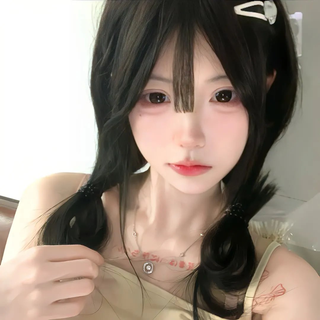 独自夜归的女孩